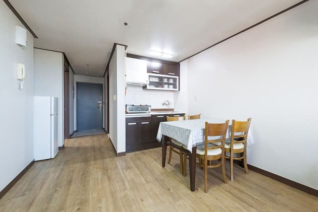 Condo (23 PY)