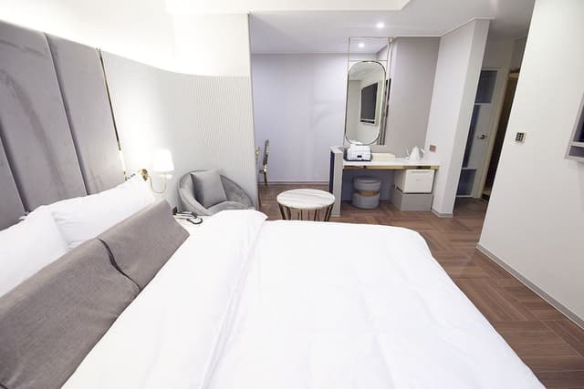 Premium Double Room
