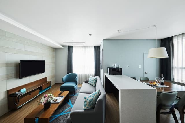 Suite Ocean Double, 1 Queen Bed