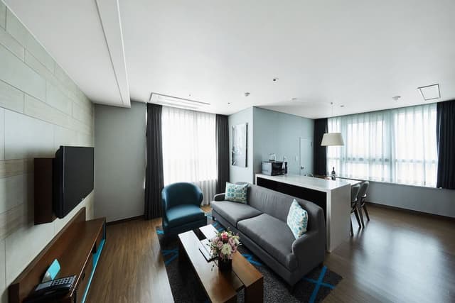 Suite Ocean Double, 1 Queen Bed