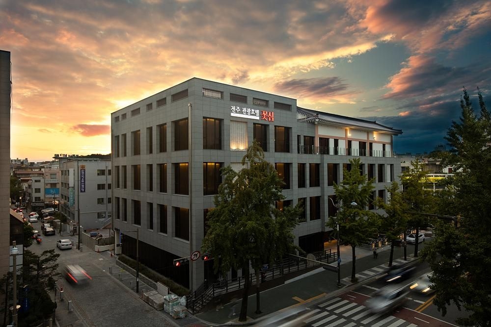 Jeonju tourist hotel kkotsim0