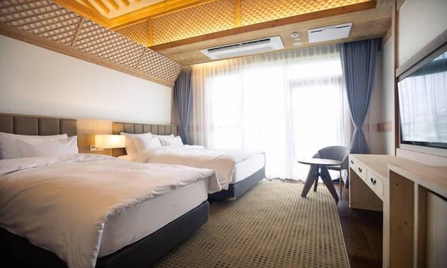 Superior Suite