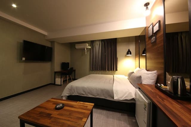 Premium Double Room