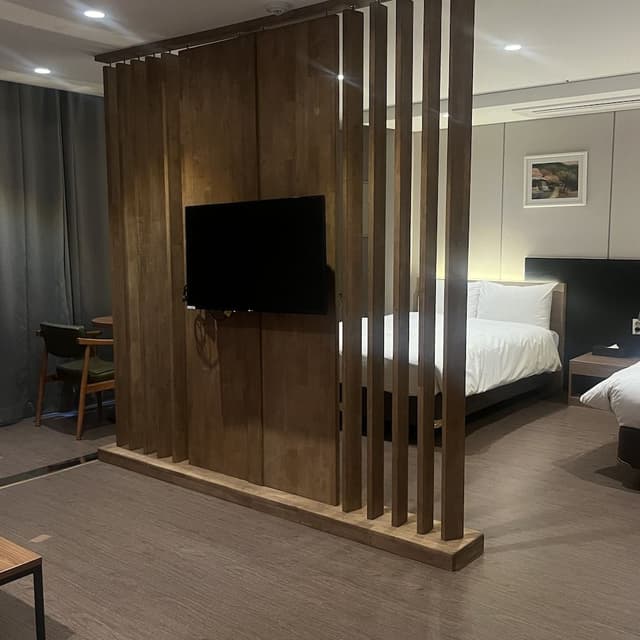Executive Suite