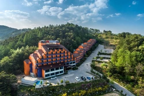 ฮุนได เอลเลียต โฮเทล แอนด์ รีสอร์ต (Hyundai Elliot Hotel and Resort)0