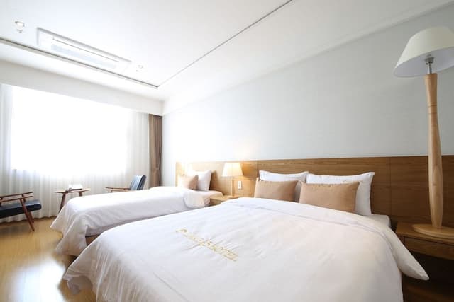 VIP Twin Room