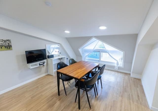Family Cabin (No Cooking)