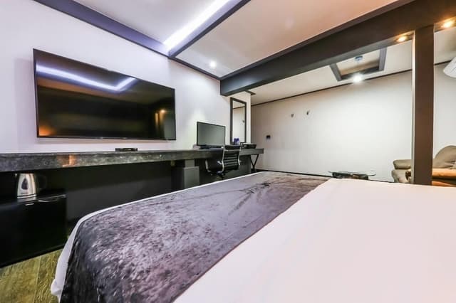 Business Double Room
