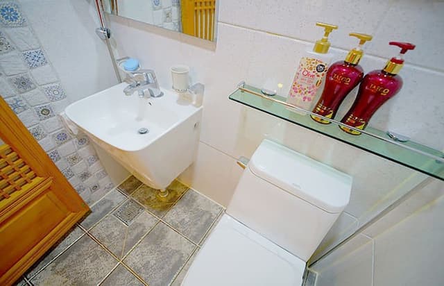 Room (4 persons)
