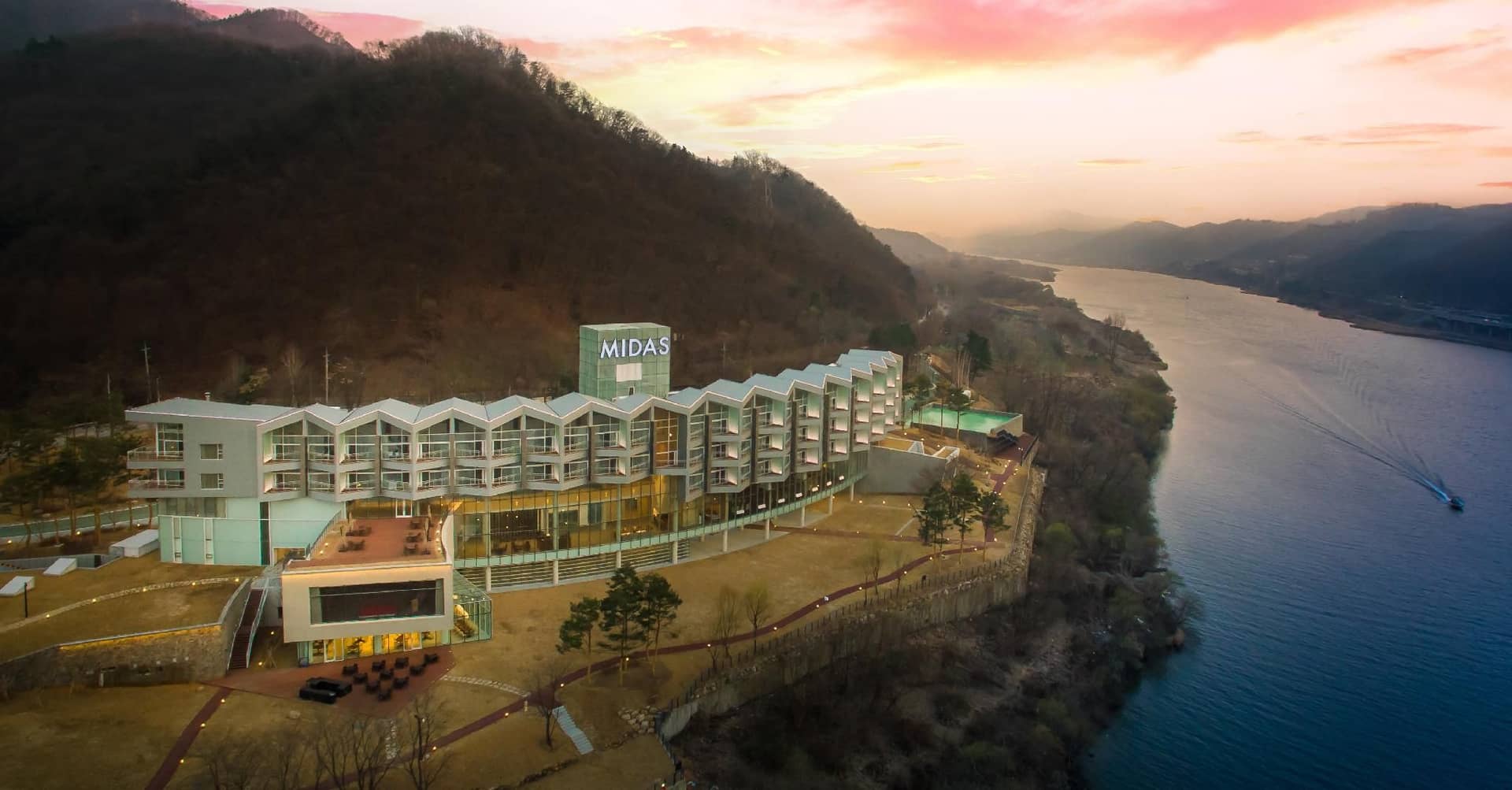 Midas Hotel and Resort Midas Hotel and Resort