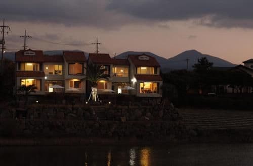 Jeju Lake Pension Jeju Lake Pension
