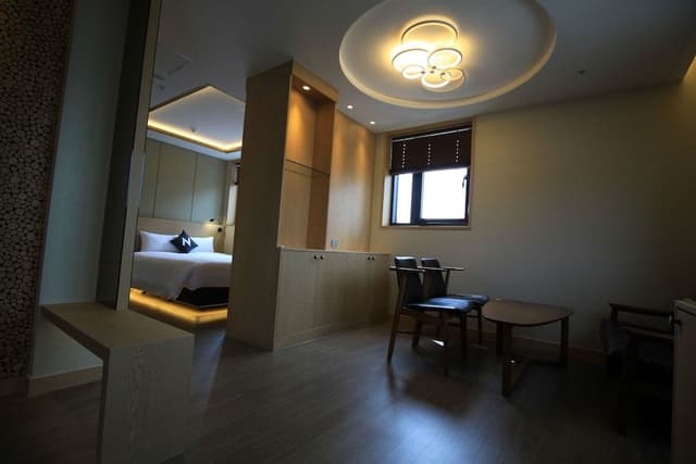 Presidential Suite