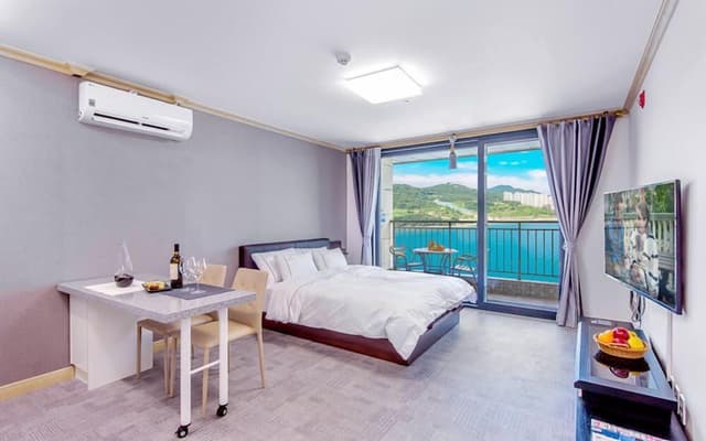 Double Room (A)