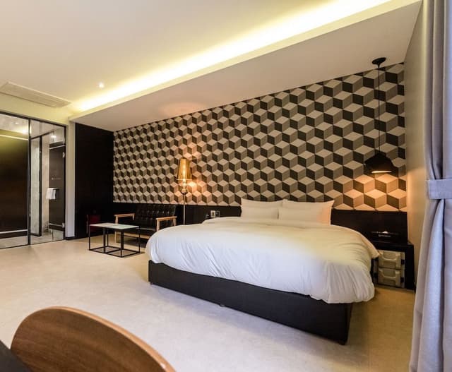 Premium Suite