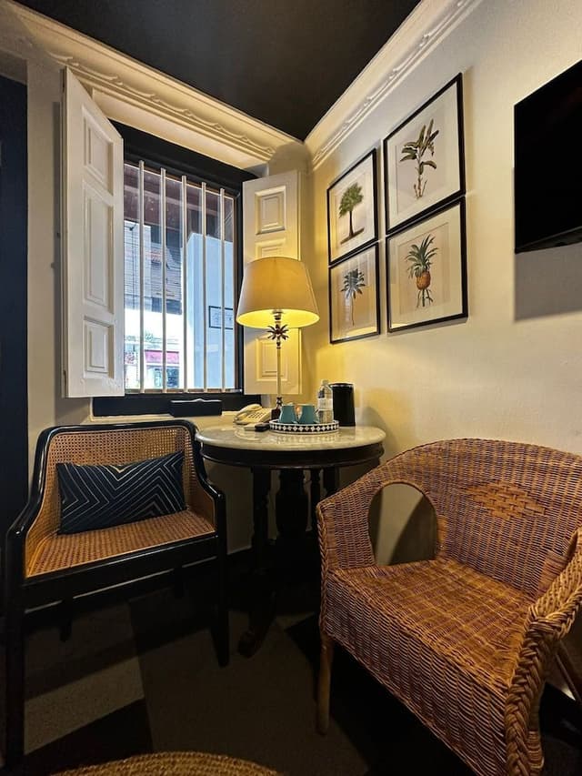 Signature Room