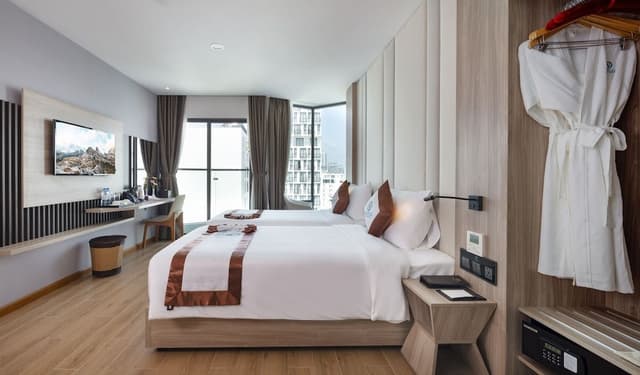 Senior Deluxe Twin Room