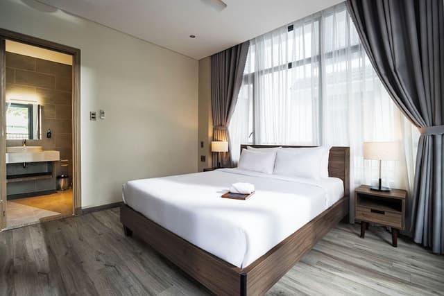 Junior Double Room