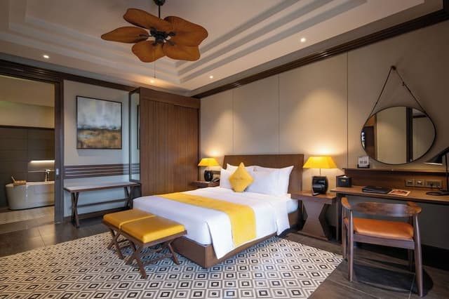 Executive Suite