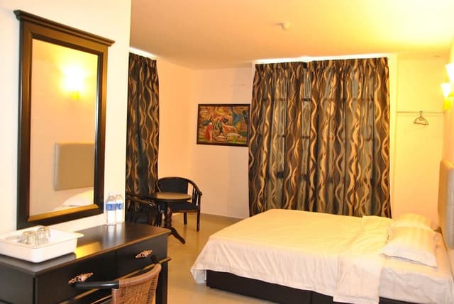 Superior Room, 1 Queen Bed