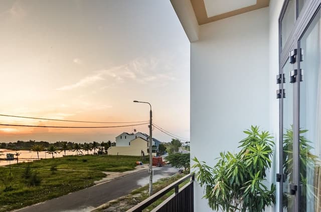 Super Deluxe with Balcony