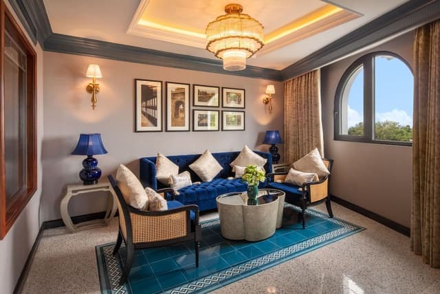 Executive Suite