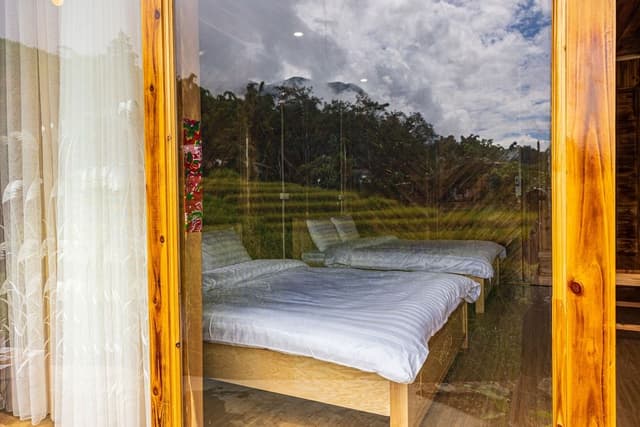 Deluxe Chalet, 2 Queen Beds, Non Smoking, Mountain View