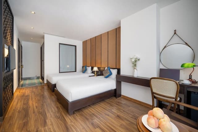 Deluxe Twin Room, Balcony, City View