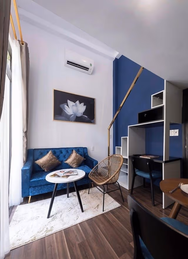 Executive Duplex, City View