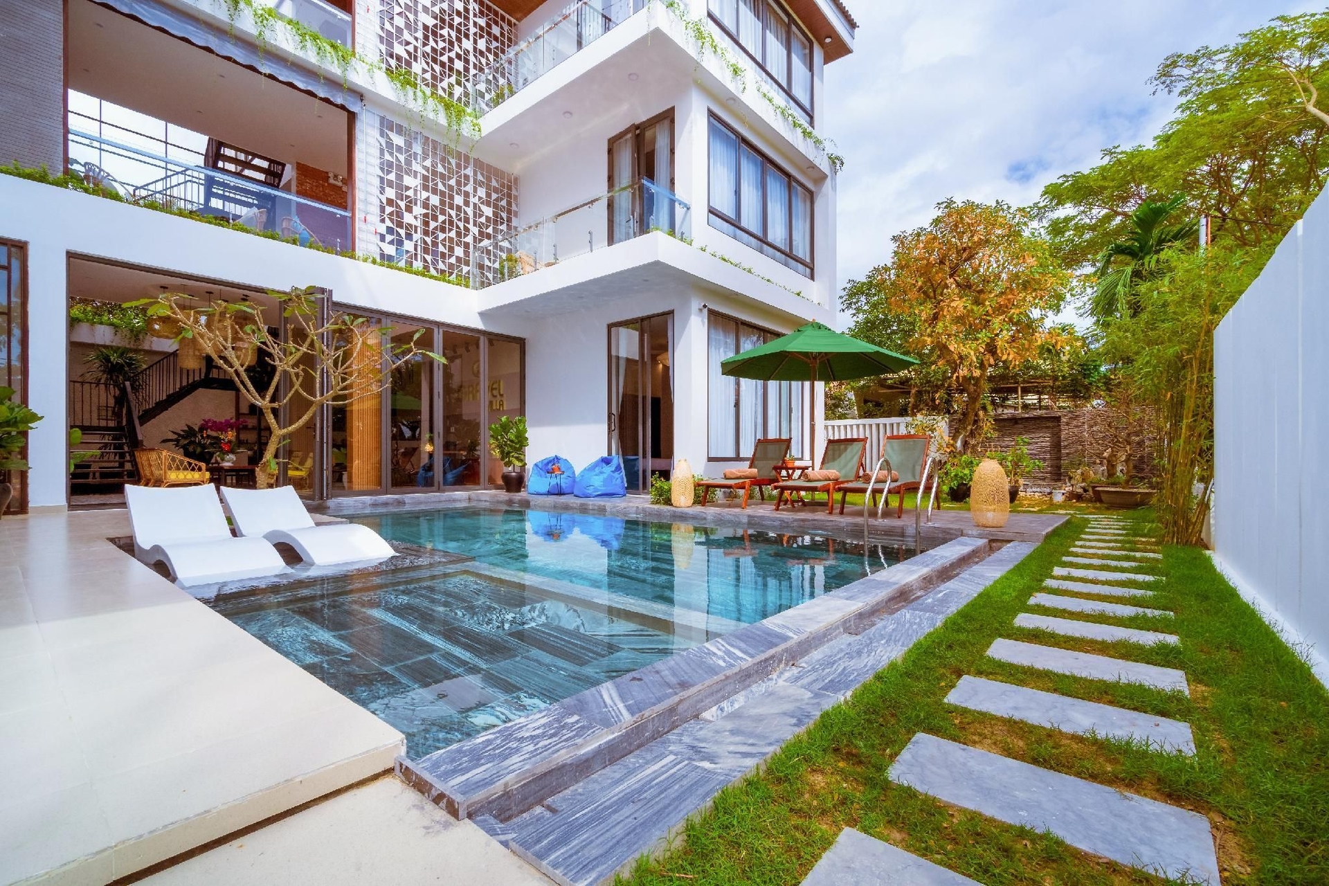 ฮอยอัน กราเวล พูลวิลลา (Hoi An Gravel Pool Villa)1
