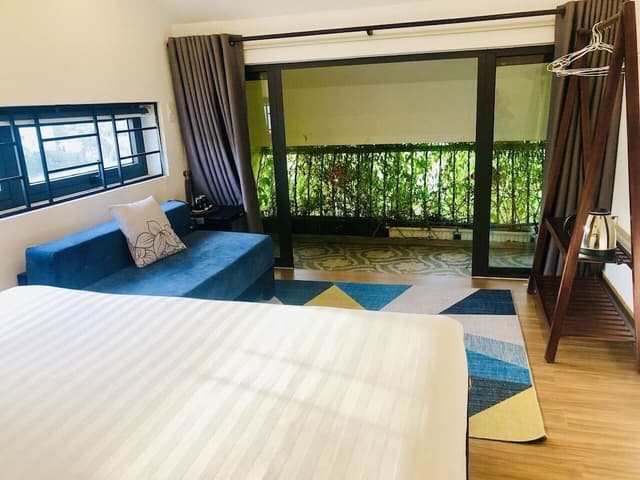 Deluxe Double Room, Pool View