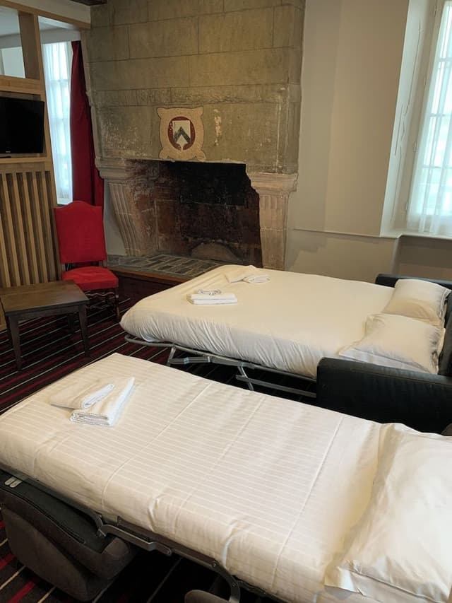 Superior Quadruple Room - Castle View