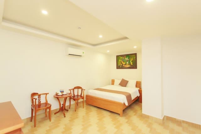 Panoramic Room, Partial Ocean View