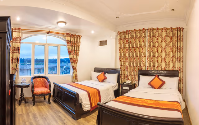 Deluxe Double Or Twin City View
