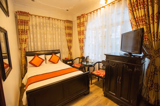 Deluxe Double or Twin Room, City View