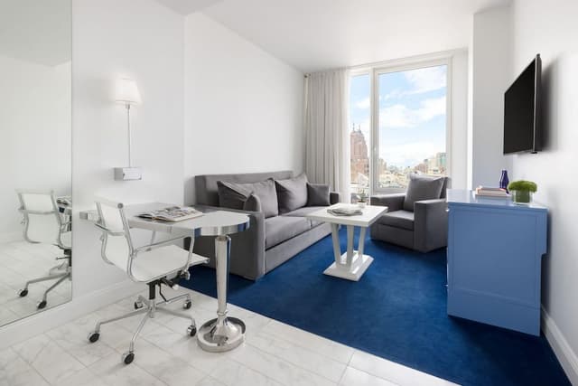 Premium Room, 1 King Bed