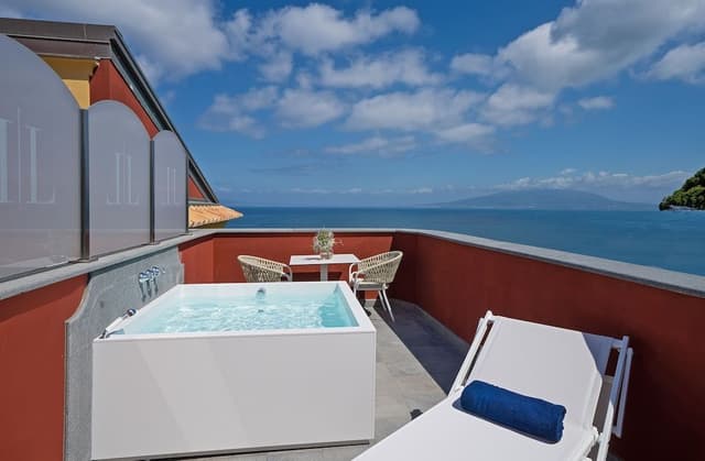 Junior Suite, Terrace, Sea View (Vasca idromassaggio (esterna)
