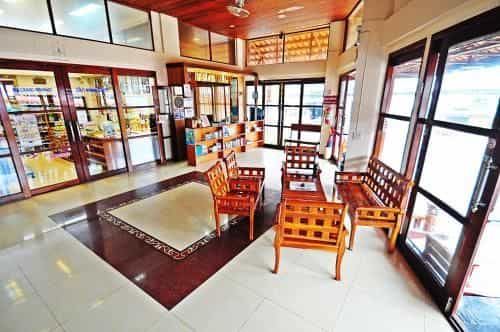 โรงแรมอลีนา แกรนด์ แอนด์ รีสอร์ท โรงแรมอลีนา แกรนด์ แอนด์ รีสอร์ท