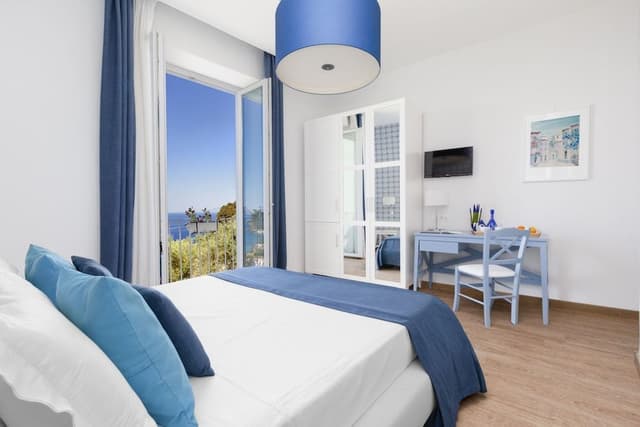 Classic Double Room, Balcony, Sea View