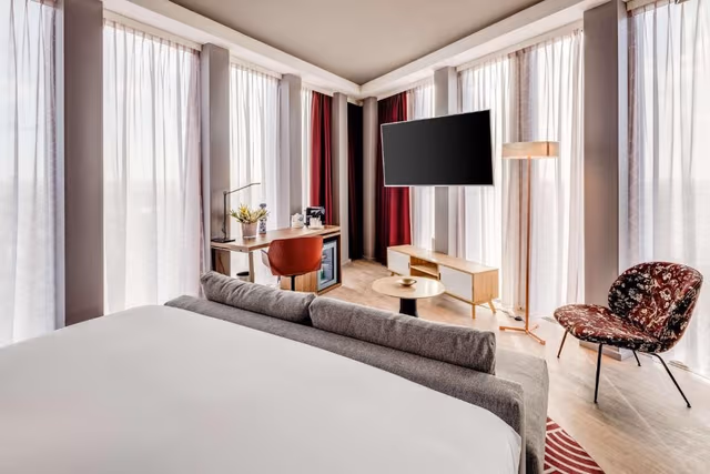 Nhow Premium Room with view