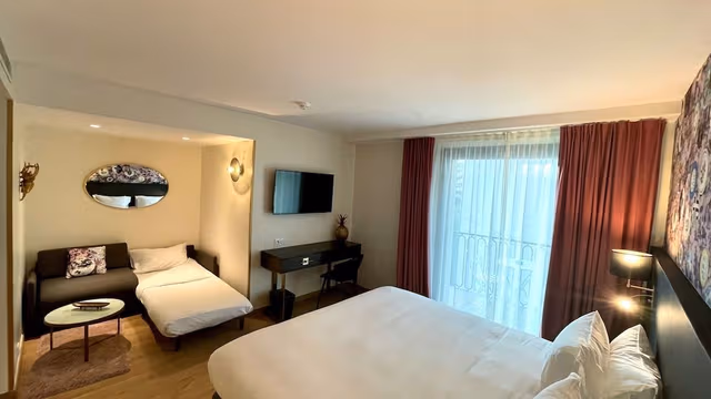 Prestige Triple Room