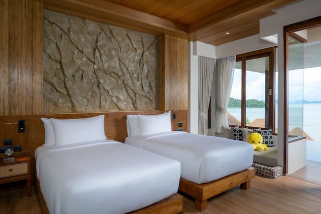 Studio Ocean View King bed