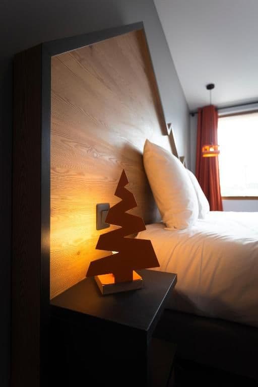 Double Room with Mountain View