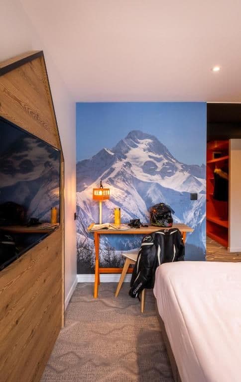 Quadruple Room with Mountain View