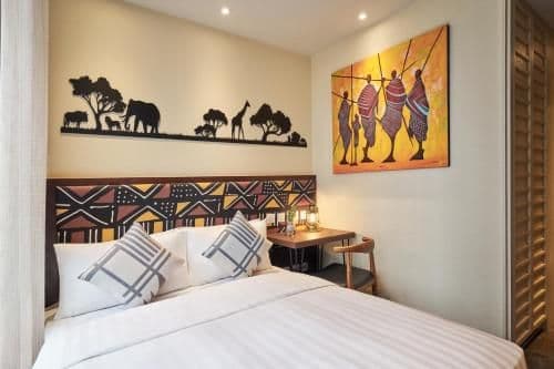 COZi Superior African Style Room