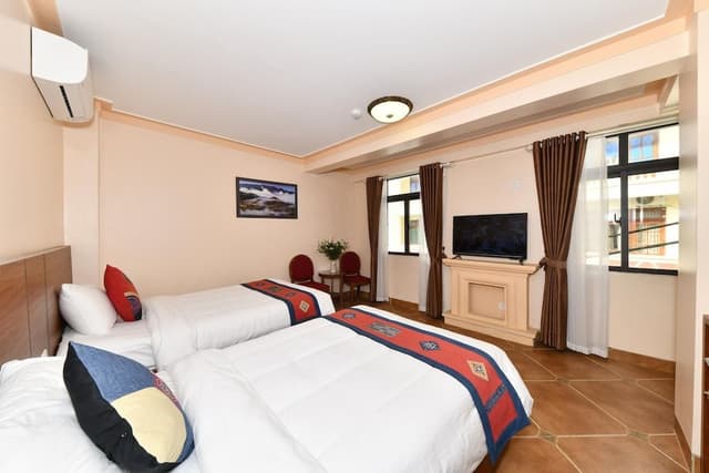 Deluxe Double or Twin Room