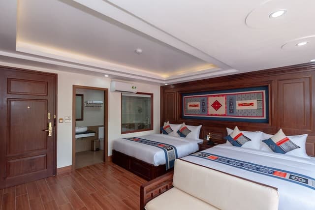 Deluxe Double or Twin Room