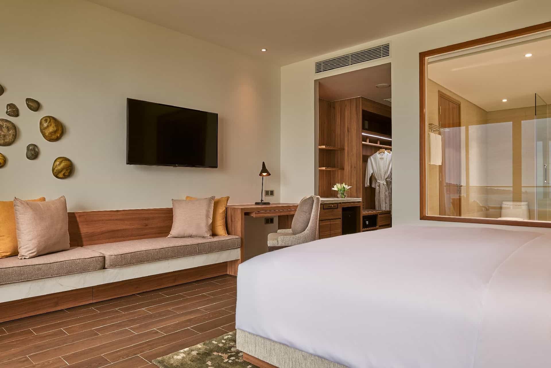 Mövenpick Resort Waverly Phu Quoc Mövenpick Resort Waverly Phu Quoc