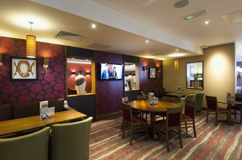 Premier Inn Stansted Airport1