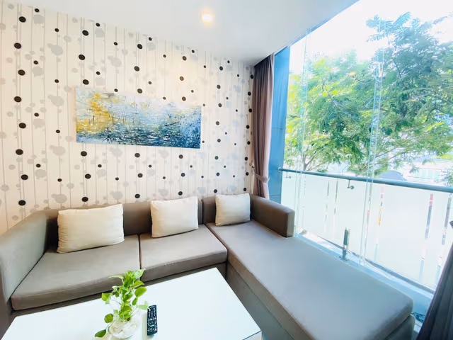 Two Bedrooms Apartment with City View