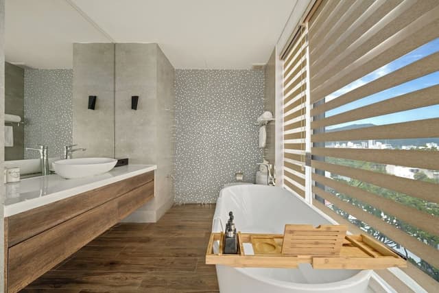 Panoramic Penthouse